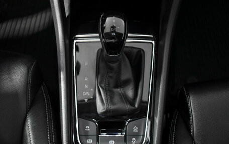 Skoda Karoq I, 2021 год, 2 285 000 рублей, 10 фотография