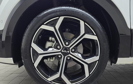 KIA Niro, 2022 год, 2 650 000 рублей, 18 фотография