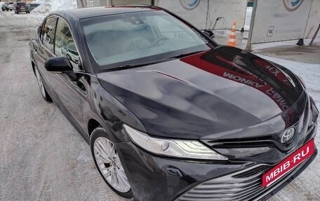 Toyota Camry, 2020 год, 3 250 000 рублей, 7 фотография