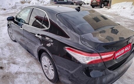 Toyota Camry, 2020 год, 3 250 000 рублей, 9 фотография