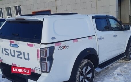 Isuzu D-Max, 2021 год, 4 000 000 рублей, 3 фотография