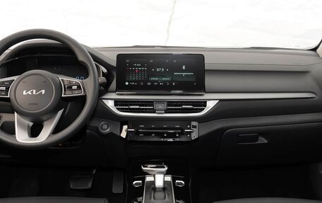 KIA K3, 2025 год, 1 920 000 рублей, 34 фотография