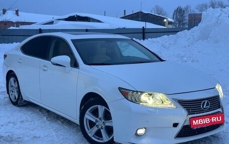 Lexus ES VII, 2013 год, 1 870 000 рублей, 15 фотография