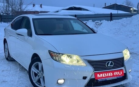 Lexus ES VII, 2013 год, 1 870 000 рублей, 16 фотография