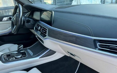 BMW X7, 2021 год, 9 900 000 рублей, 28 фотография