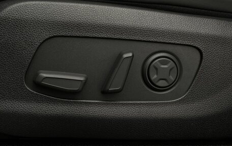 KIA Carnival, 2023 год, 5 599 000 рублей, 37 фотография