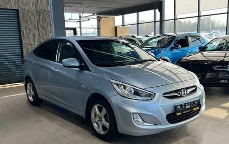 Hyundai Solaris II рестайлинг, 2013 год, 840 000 рублей, 3 фотография