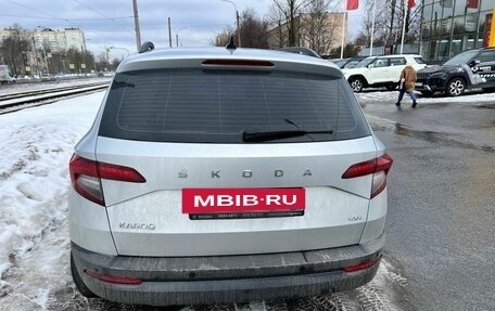 Skoda Karoq I, 2021 год, 2 330 000 рублей, 4 фотография