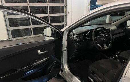 KIA Rio III рестайлинг, 2013 год, 445 000 рублей, 20 фотография