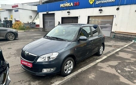 Skoda Fabia II, 2011 год, 425 000 рублей, 1 фотография