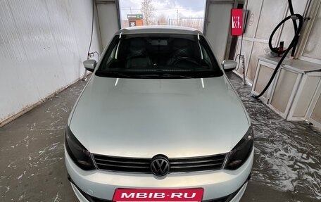 Volkswagen Polo VI (EU Market), 2013 год, 720 000 рублей, 1 фотография