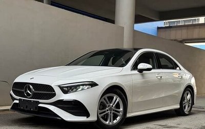 Mercedes-Benz A-Класс, 2023 год, 2 500 000 рублей, 1 фотография