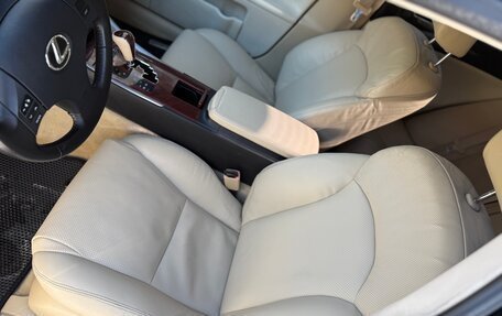 Lexus IS II рестайлинг 2, 2008 год, 1 220 000 рублей, 13 фотография