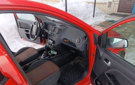 Ford Fiesta, 2007 год, 340 000 рублей, 11 фотография