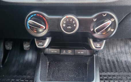 KIA Rio IV, 2018 год, 1 320 000 рублей, 14 фотография