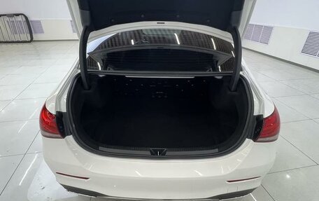 Mercedes-Benz A-Класс, 2022 год, 2 460 000 рублей, 18 фотография