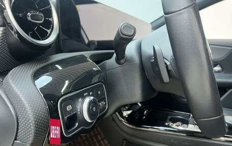 Mercedes-Benz A-Класс, 2022 год, 2 460 000 рублей, 10 фотография