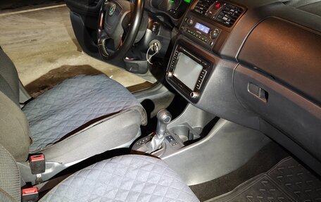 Skoda Fabia II, 2011 год, 700 000 рублей, 8 фотография