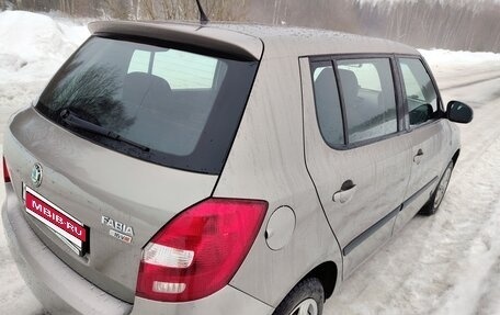 Skoda Fabia II, 2011 год, 700 000 рублей, 2 фотография