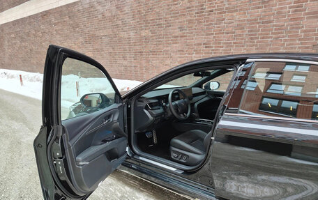 Toyota Camry, 2025 год, 4 098 000 рублей, 3 фотография