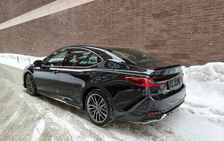 Toyota Camry, 2025 год, 4 098 000 рублей, 7 фотография