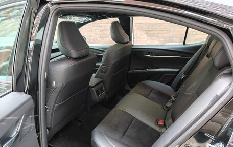 Toyota Camry, 2025 год, 4 098 000 рублей, 8 фотография