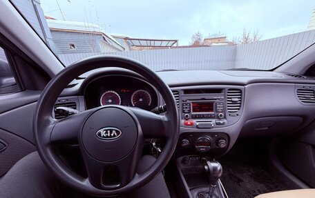 KIA Rio II, 2010 год, 595 000 рублей, 10 фотография