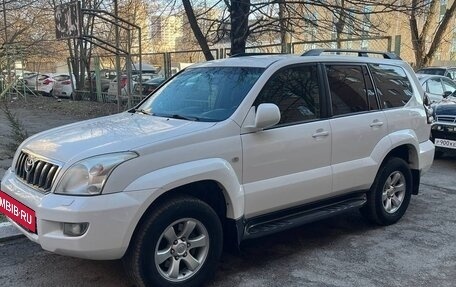 Toyota Land Cruiser Prado 120 рестайлинг, 2007 год, 2 350 000 рублей, 2 фотография