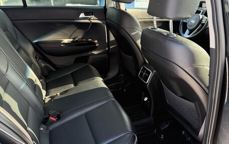KIA Sportage IV рестайлинг, 2022 год, 3 240 000 рублей, 7 фотография