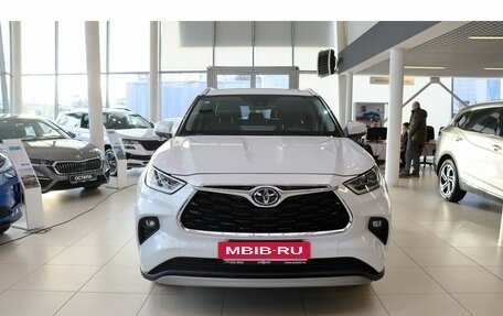 Toyota Highlander, 2025 год, 5 900 000 рублей, 2 фотография