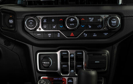 Jeep Wrangler, 2025 год, 17 293 388 рублей, 29 фотография