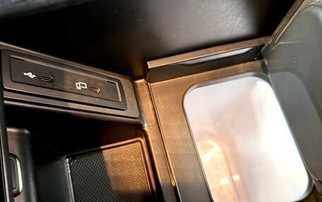 Mercedes-Benz V-Класс, 2020 год, 6 200 000 рублей, 22 фотография