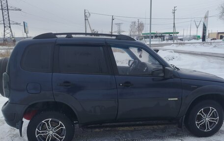 Chevrolet Niva I рестайлинг, 2012 год, 520 000 рублей, 5 фотография