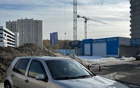 Volkswagen Golf IV, 1998 год, 300 000 рублей, 3 фотография