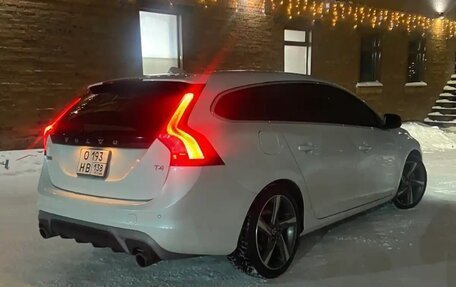 Volvo V60 I, 2013 год, 1 250 000 рублей, 11 фотография
