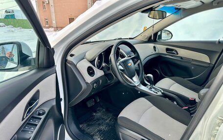 Chevrolet Cruze II, 2013 год, 680 000 рублей, 13 фотография