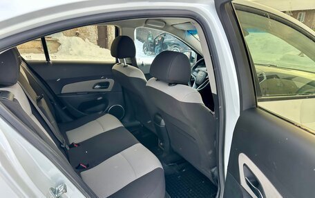 Chevrolet Cruze II, 2013 год, 680 000 рублей, 16 фотография