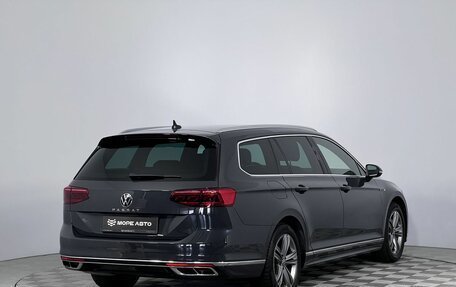 Volkswagen Passat B8 рестайлинг, 2020 год, 2 420 000 рублей, 5 фотография