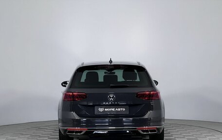 Volkswagen Passat B8 рестайлинг, 2020 год, 2 420 000 рублей, 6 фотография