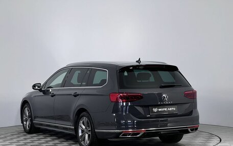 Volkswagen Passat B8 рестайлинг, 2020 год, 2 420 000 рублей, 7 фотография