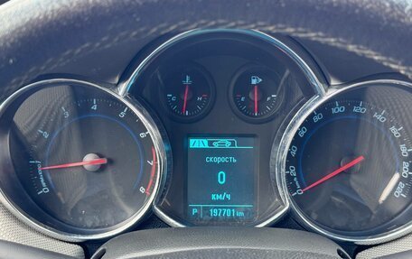 Chevrolet Cruze II, 2013 год, 780 000 рублей, 24 фотография