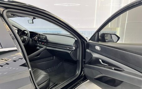 Hyundai Elantra, 2023 год, 1 700 000 рублей, 18 фотография