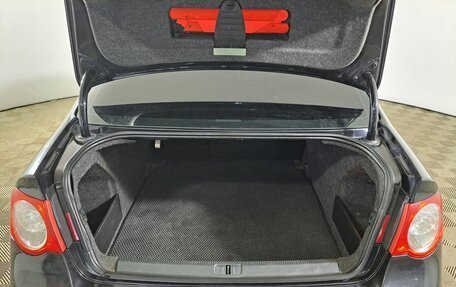 Volkswagen Passat B6, 2006 год, 380 000 рублей, 12 фотография