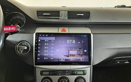 Volkswagen Passat B6, 2006 год, 380 000 рублей, 18 фотография