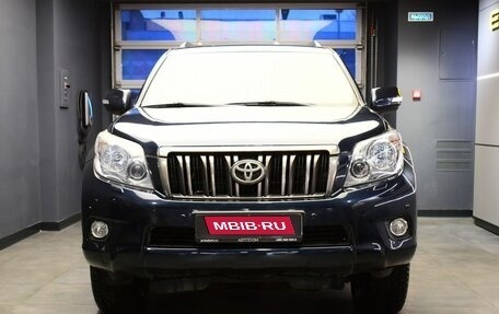 Toyota Land Cruiser Prado 150 рестайлинг 2, 2010 год, 2 565 000 рублей, 2 фотография