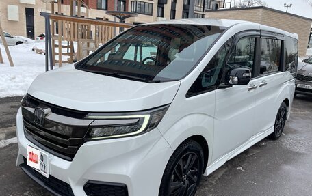 Honda Stepwgn IV, 2021 год, 2 780 000 рублей, 1 фотография