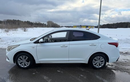 Hyundai Solaris II рестайлинг, 2019 год, 1 200 000 рублей, 10 фотография