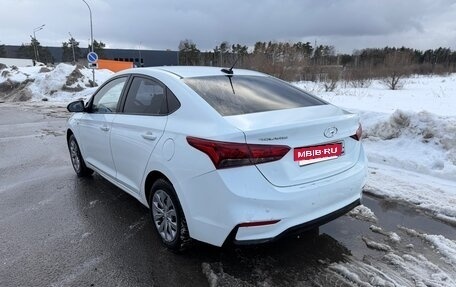 Hyundai Solaris II рестайлинг, 2019 год, 1 200 000 рублей, 3 фотография