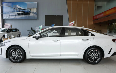 KIA K5, 2025 год, 3 720 000 рублей, 2 фотография