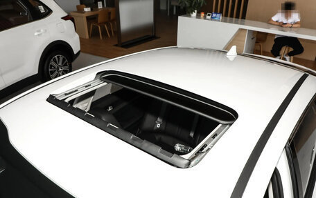 KIA K5, 2025 год, 3 720 000 рублей, 4 фотография